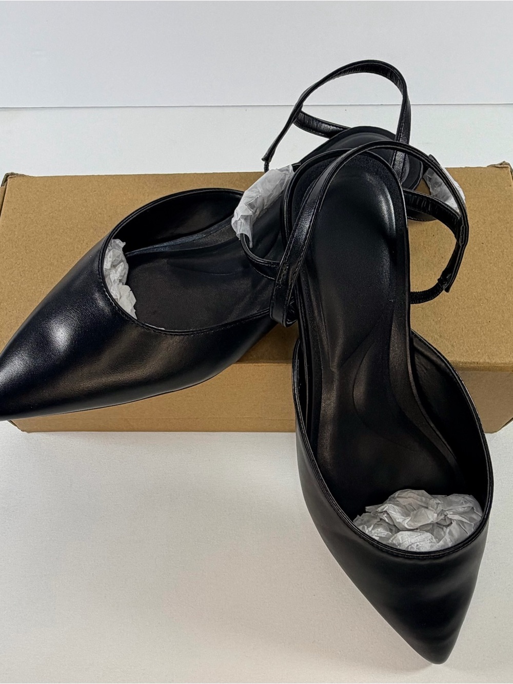 NWT ClovelleSo Pointed Toe Slingback Flats Size 9 Women's - Picture 11 of 14